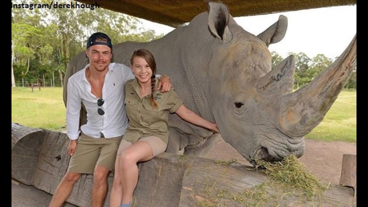 Derek Hough Visits Bindi Irwin at Australia Zoo, Melissa Joan Hart Recalls the ‘90s