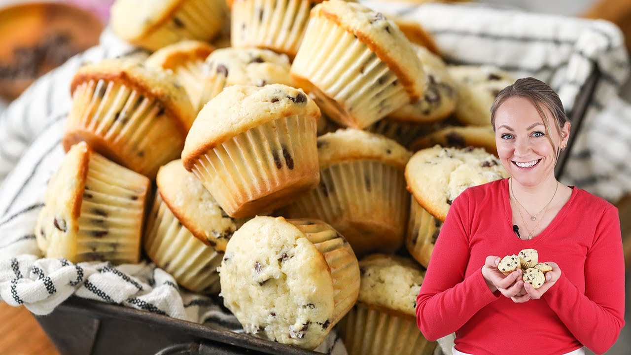 The Cutest, Fluffiest Mini Muffins