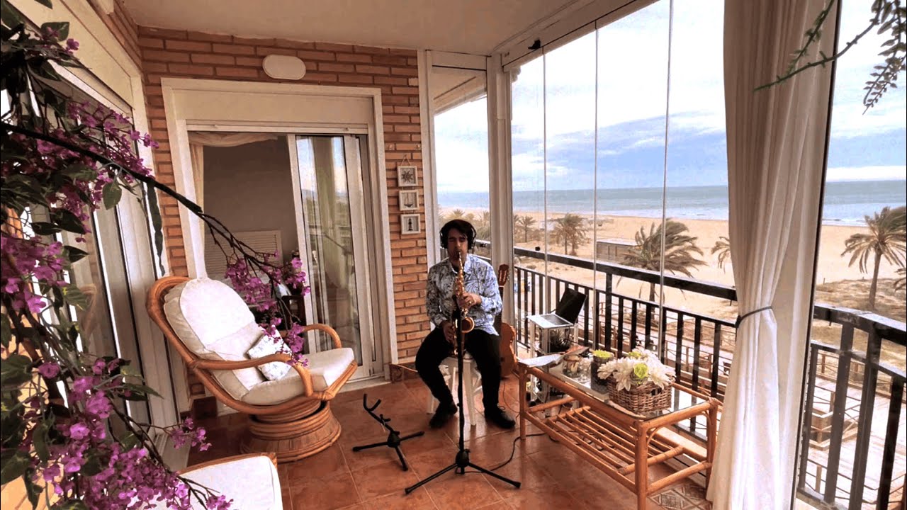I Played Sax at Sunset by the Mediterranean 🌊 - Sea Sessions