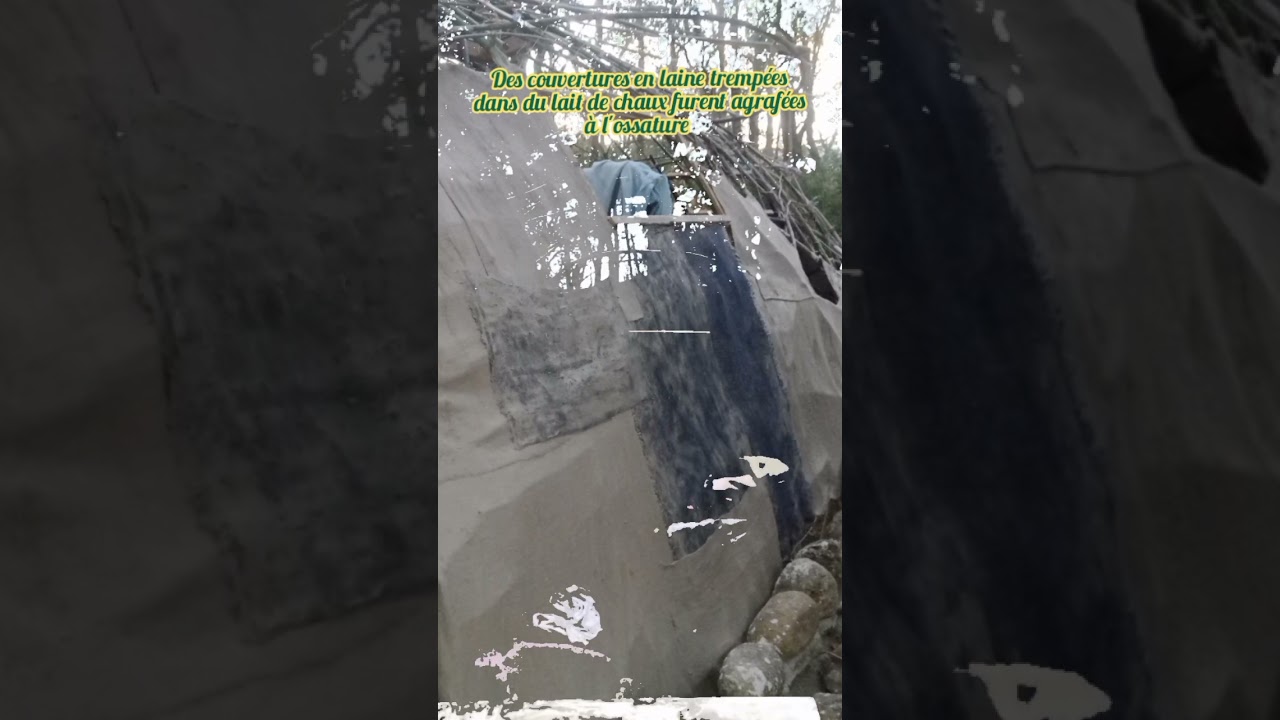 construction d'une cabane en laine tremp&eacute;e dans de la chaux, kerterre rapide faite en solo