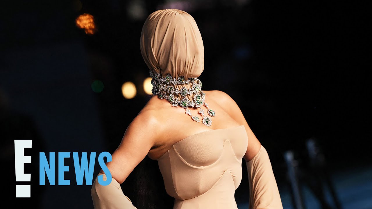 Kim Kardashian Details Shocking Face Mask Look at Academy Museum Gala 2025 | E! News