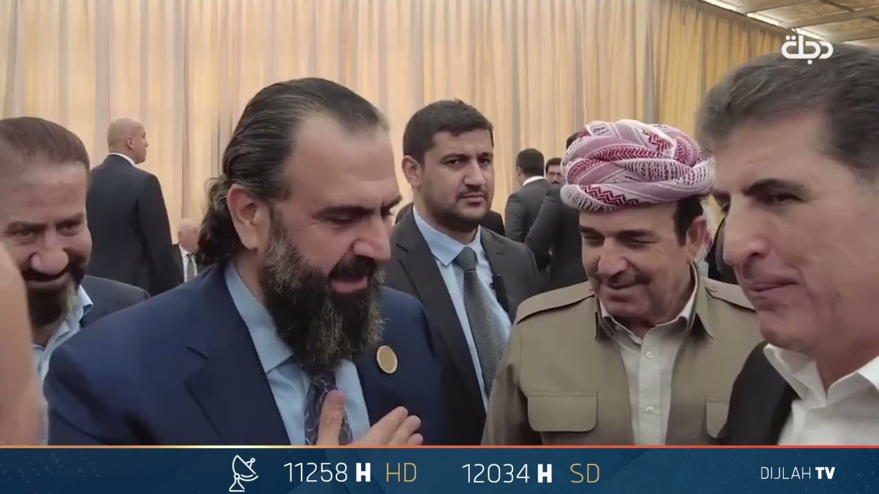 رئيس الطريقة العليا القادرية الشيخ نهرو الكسنزاني يؤدي واجب العزاء للزعيم مسعود بارزاني بوفاة شقيقته