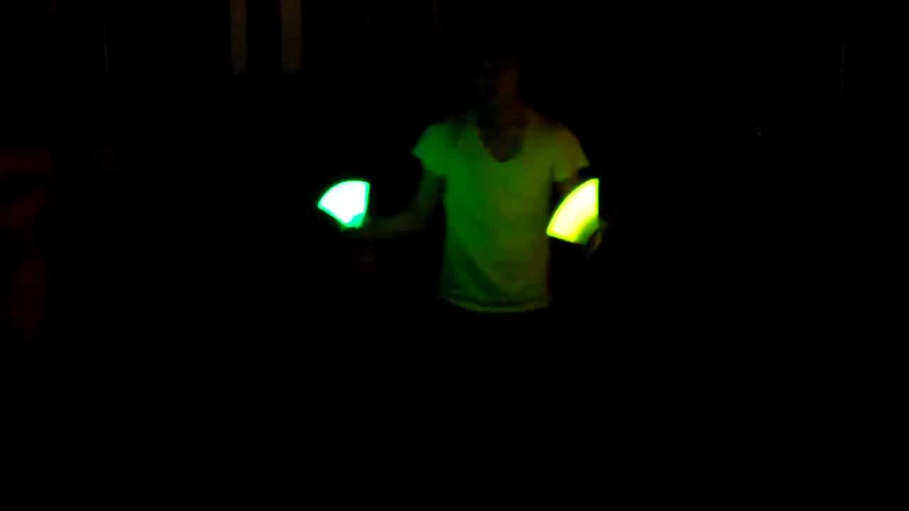 Eijei Glowstringin