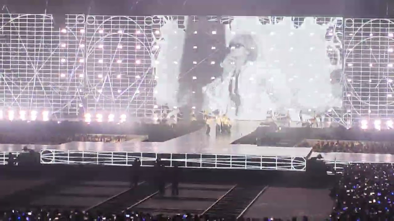 [4K] 2026.03.01_SEVENTEEN WORLD TOUR [NEW_] IN HONG KONG_SEVENTEEN 세븐틴 - Bad Influence