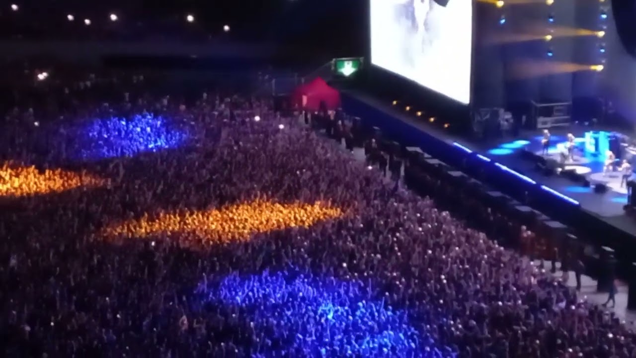 Wonderwall y Champagne Supernova -- Oasis en River -- 15 de noviembre de 2025
