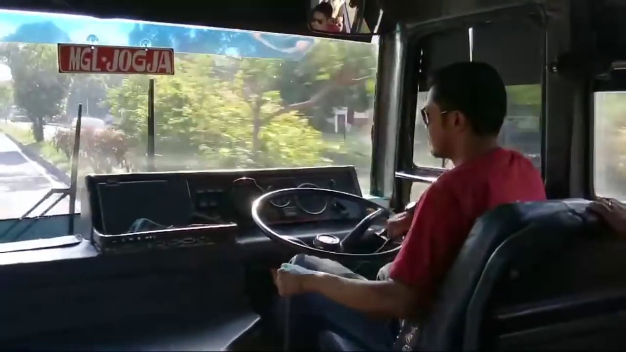 NAIK BUS KOPLAX | Mesin tua yg Bandel selap selip