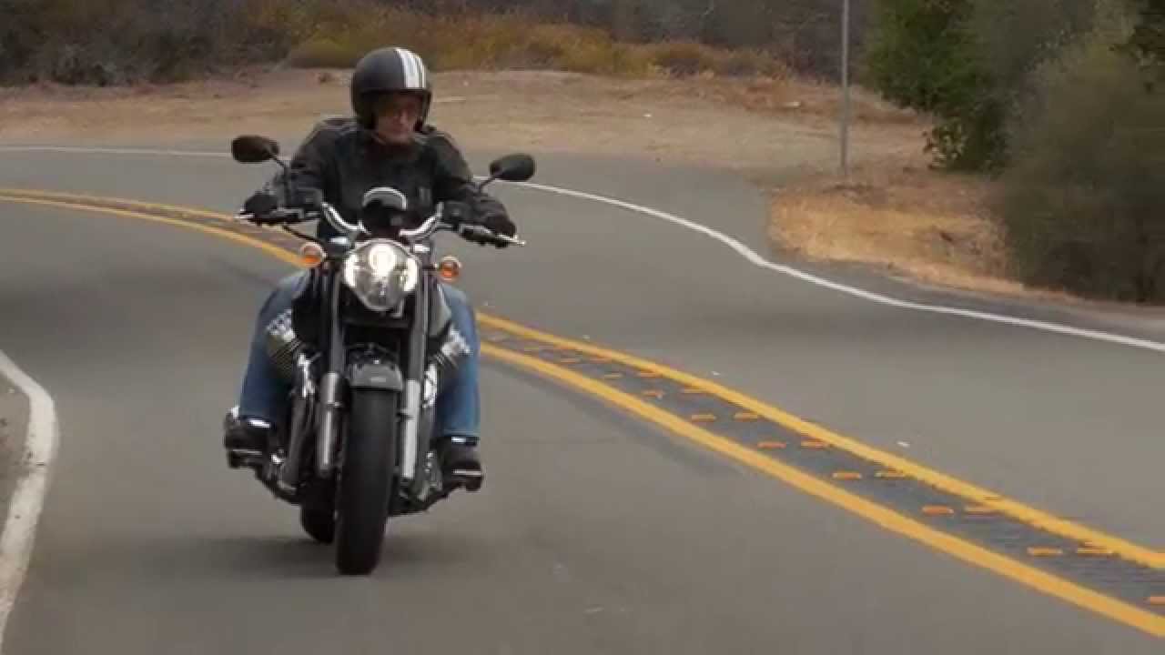 Moto Guzzi California Custom in action, California