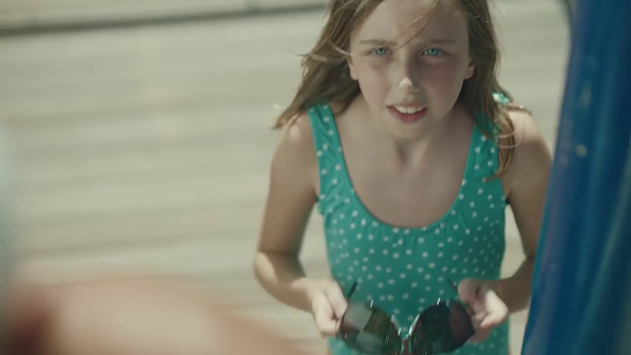 iPhone 7 &ndash; Dive &ndash; Apple [HD]