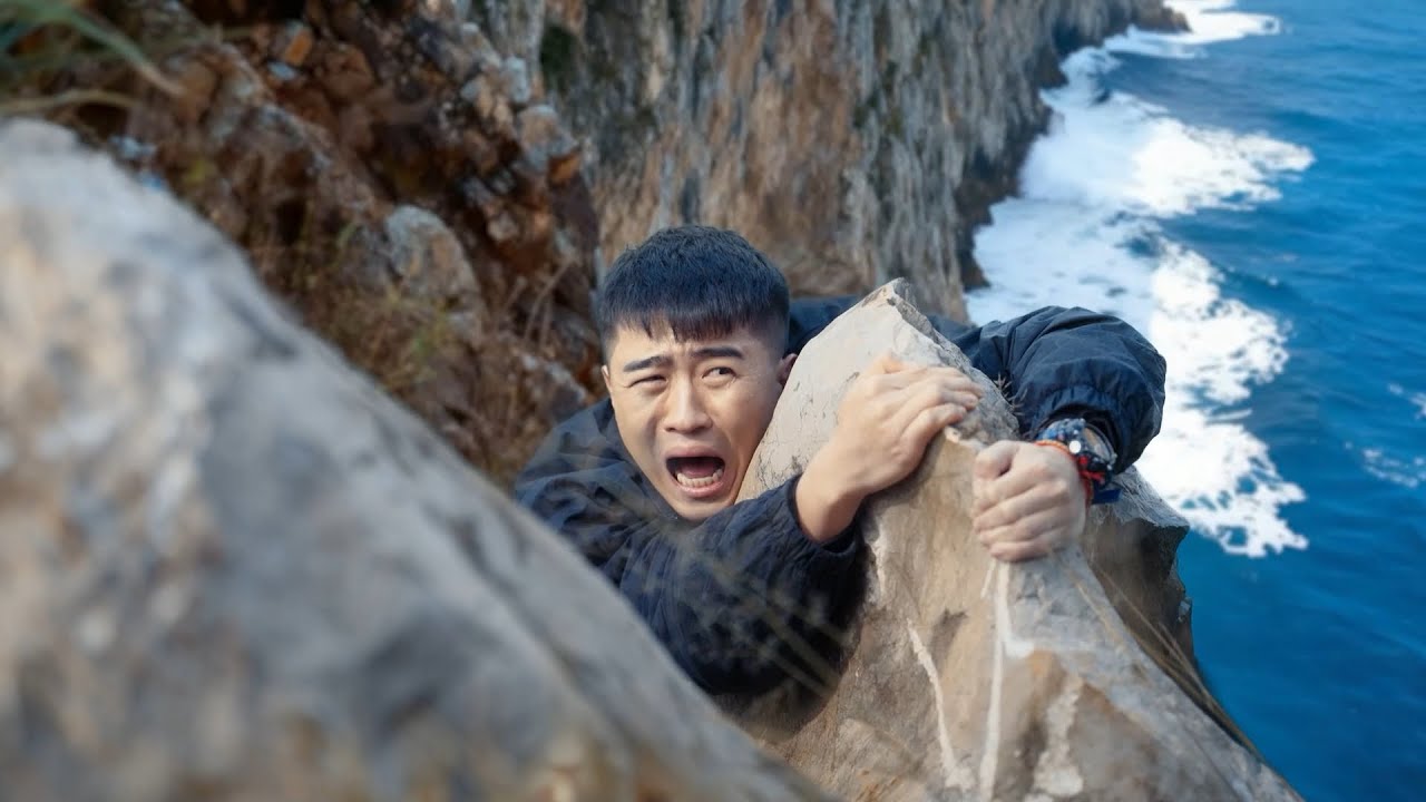 陈翔六点半：人在家中坐，200万敲门来A fortune knocks on your door while you're sitting at home.