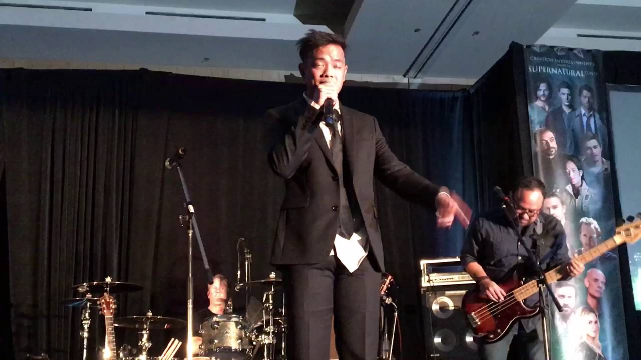Osric Chau 