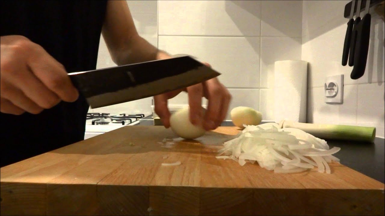 Masakage Koishi (Aogami Super) Bunka - quick onion test