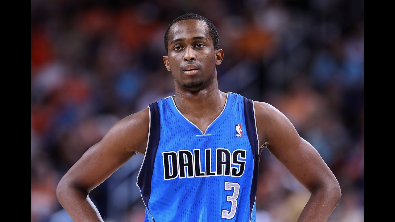 RODRIGUE BEAUBOIS (Dallas Mavericks) coast to coast finishings