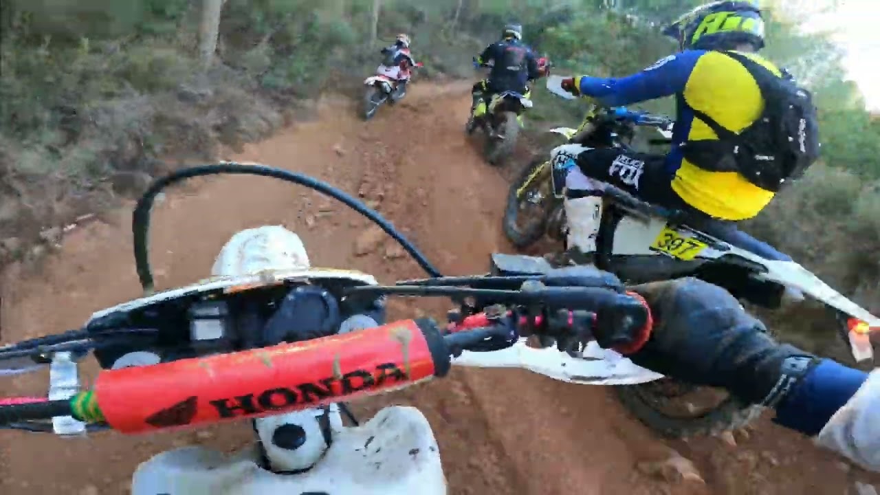 ENDUROC 2023 ! XR 600 VS MODERN BIKES!!! (full lap)