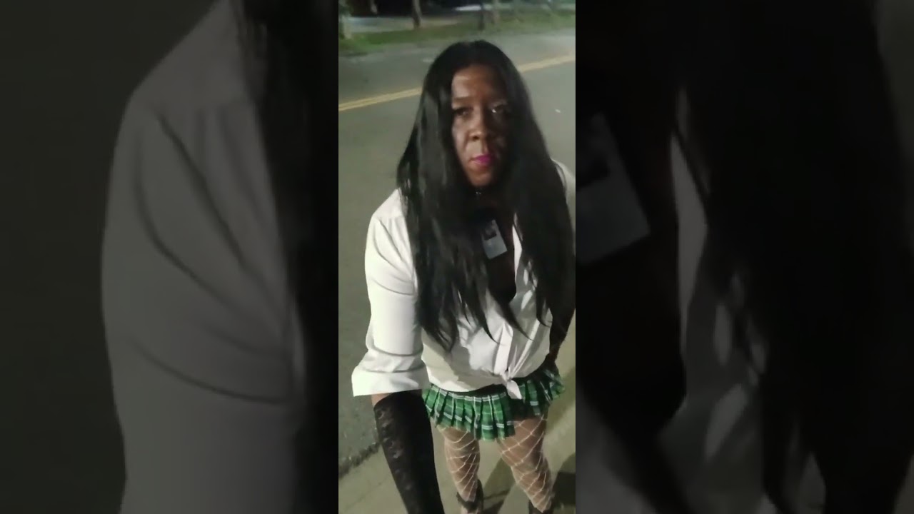 Sissy Kyla Throatz walking Cheshire bridge in ATL pt.1