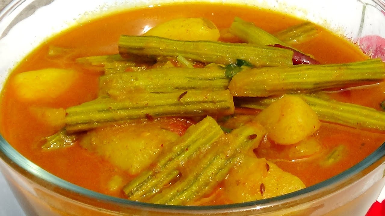 পুরোপুরি নিরামিষ সজনে ডাটা আলুর তরকারি//Drumstick Curry//Pure Veg Bengali Recipe: