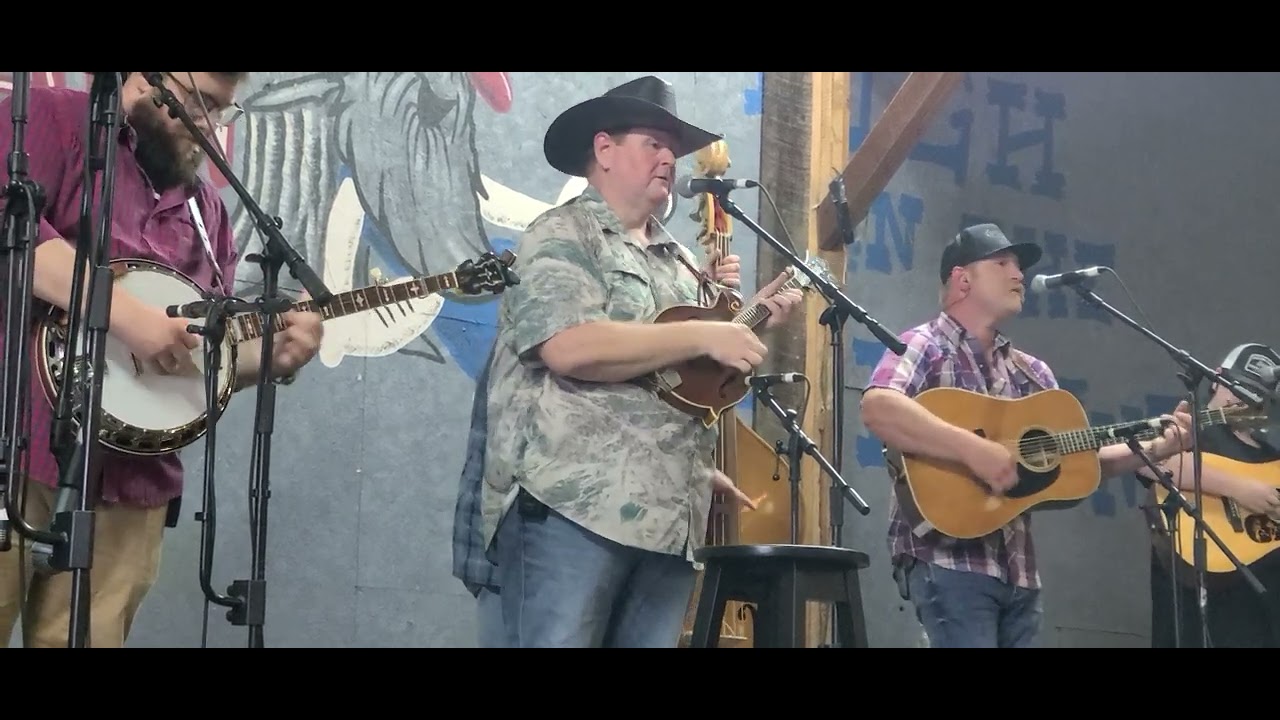 How Mountain Girls Can Love  / Don Rigsby and The Fly By Nights