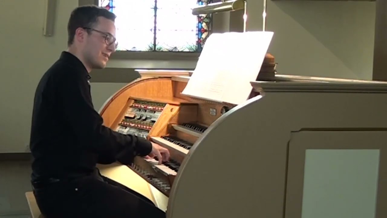 Bach - Prelude and fugue in C minor BWV546