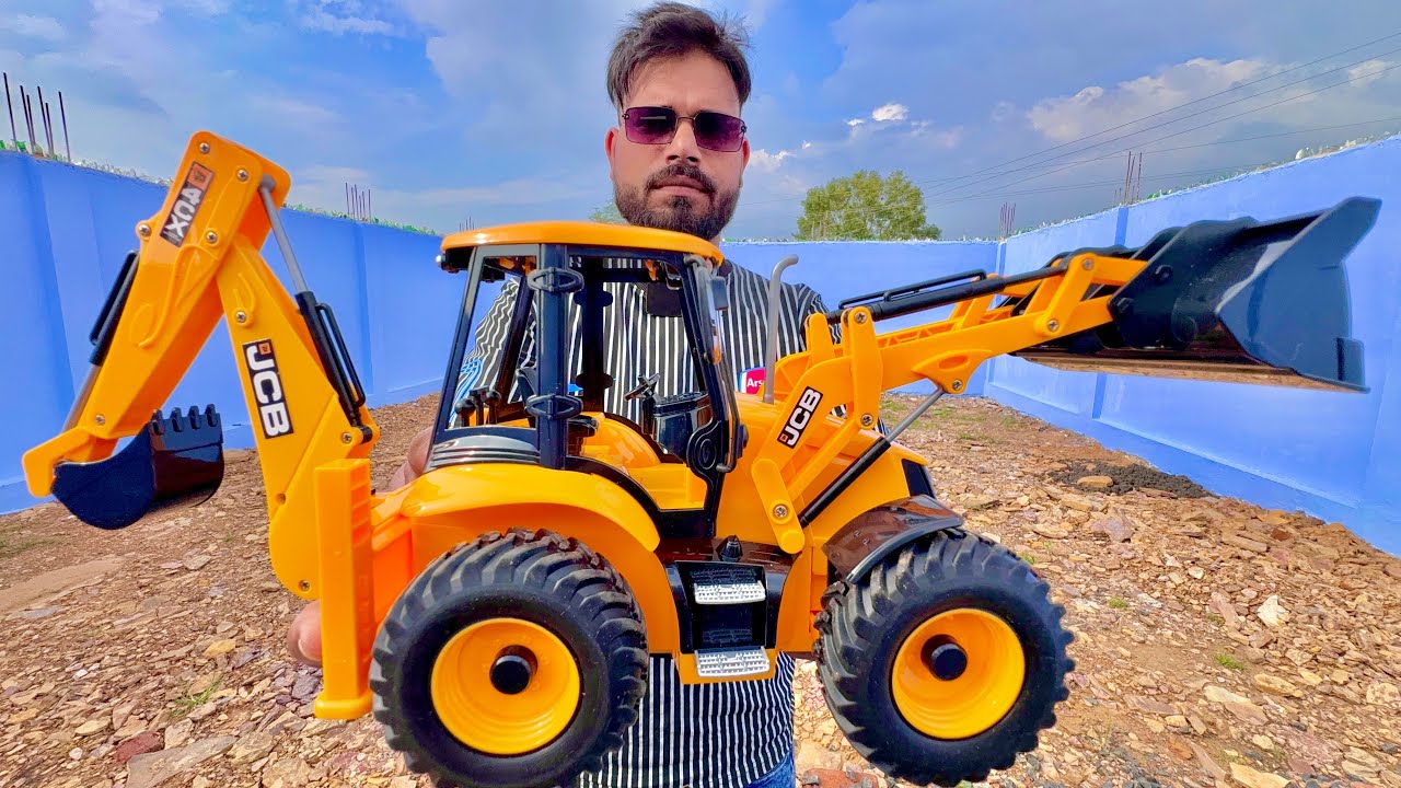 Видеоблог о распаковке | Распаковка новых экскаваторов-погрузчиков JCB 3DX |