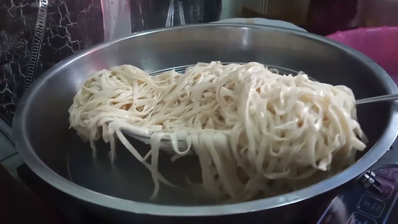 Hanya masak mee sanggul@mee papan saja petang ini//mee favourite zaman muda mudi dahulu kala