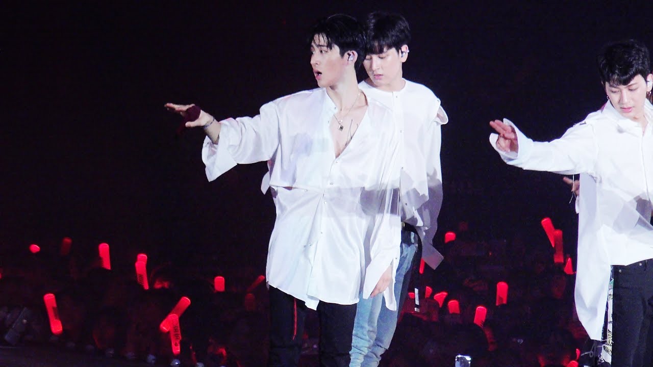 20180818 iKON CONTINUE TOUR in SEOUL 'LOVE SCENARIO' + 'BEAUTIFUL' B.I Fancam | 아이콘 컨티뉴 콘서트 비아이 직캠
