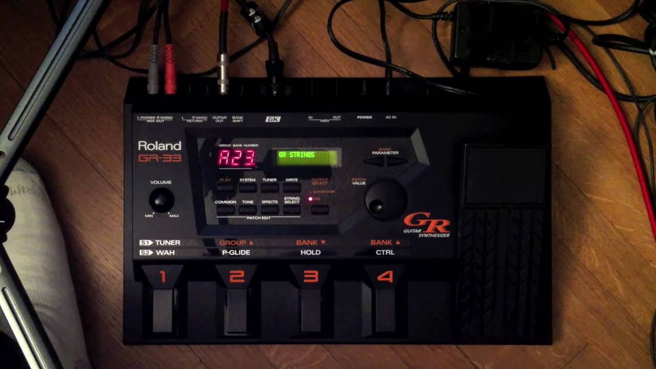 Roland GR-33