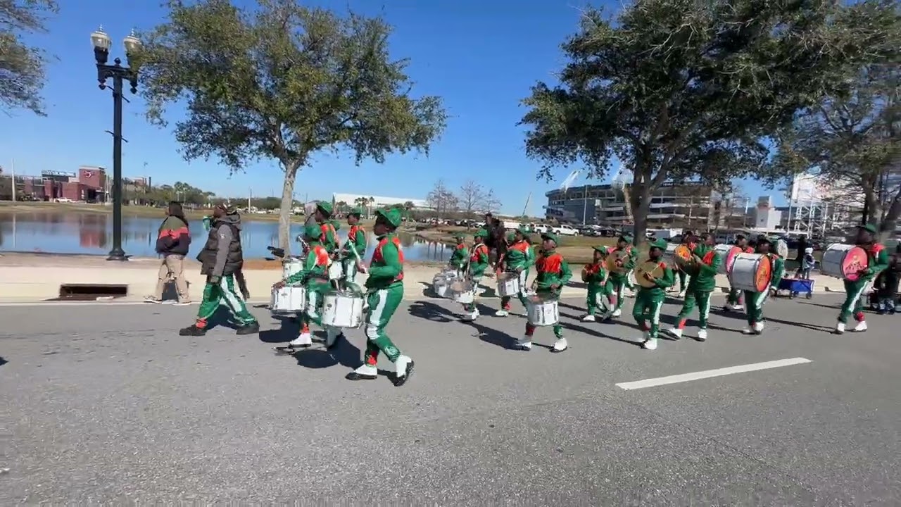 Riverside HS icon prep & Ribault HS