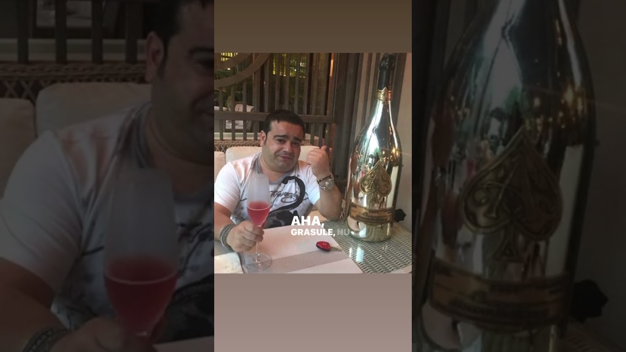 Adrian Minune a pus un story 