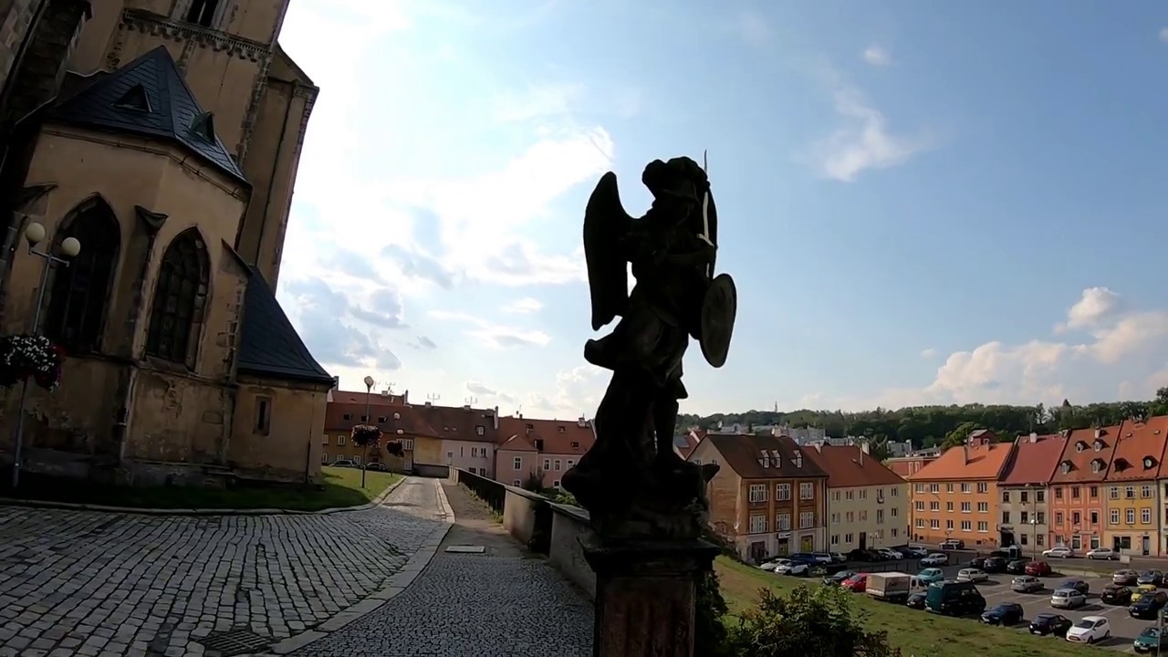 CZ: Eger (Cheb). Böhmen. Rundgang Markt und Fußgängerzone. August 2019