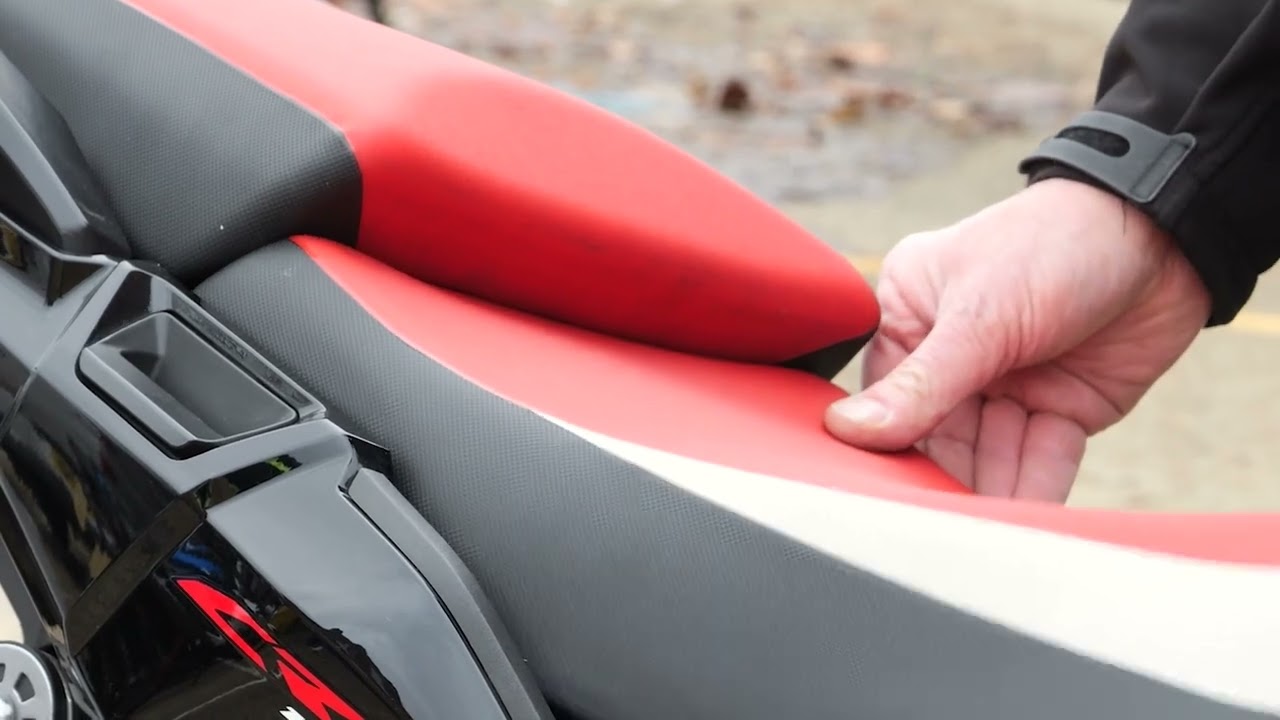 Honda Africa Twin 1100 - Ajustes do Assento | 4th Dimension Innovation Ltd