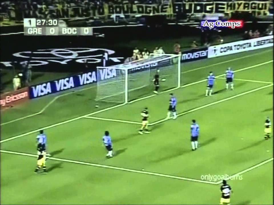 Riquelme vs Gremio 2007 Copa Libertadores (Away) HD