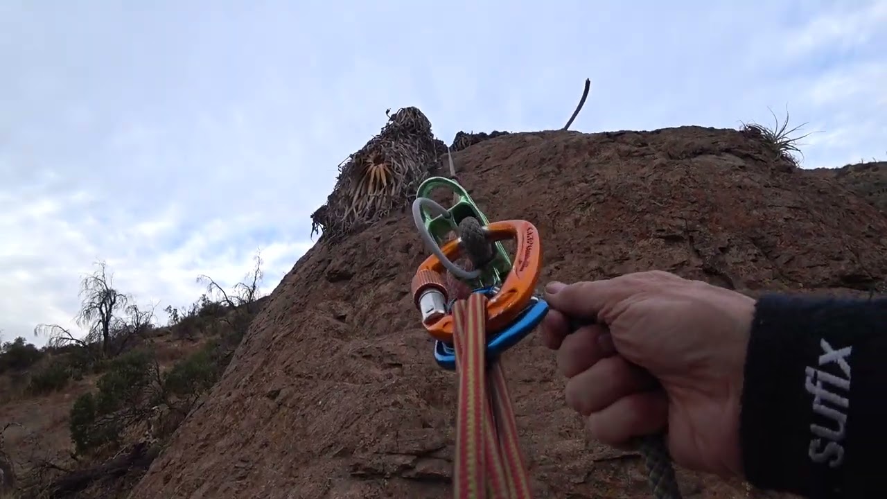 INICIACIÓN AL MONTAÑISMO VID 11- MANIOBRA DE AUTORRESCATE-CAMBIO DE DESCENSO A ASCENSO Y VICEVERSA