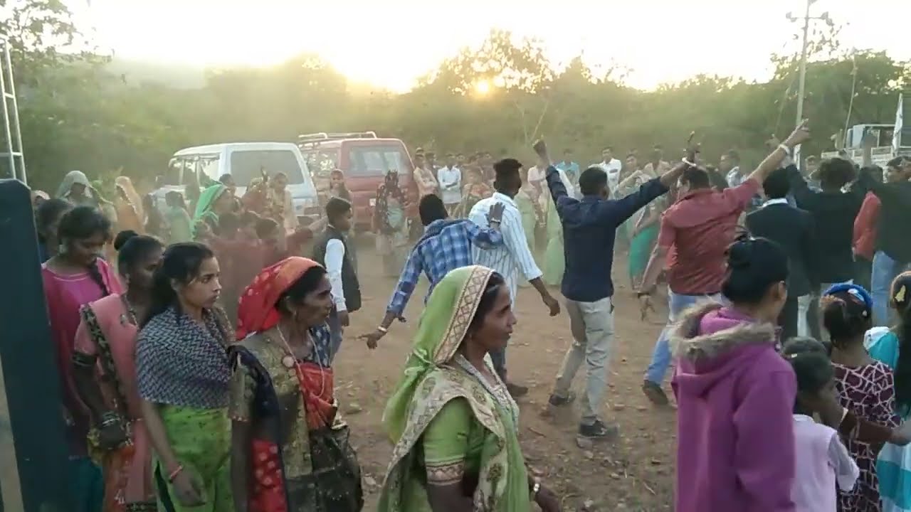 आदिवासी समाज सादी में नाच गाने 🥰 || Namaste Village || Ashu Dindor