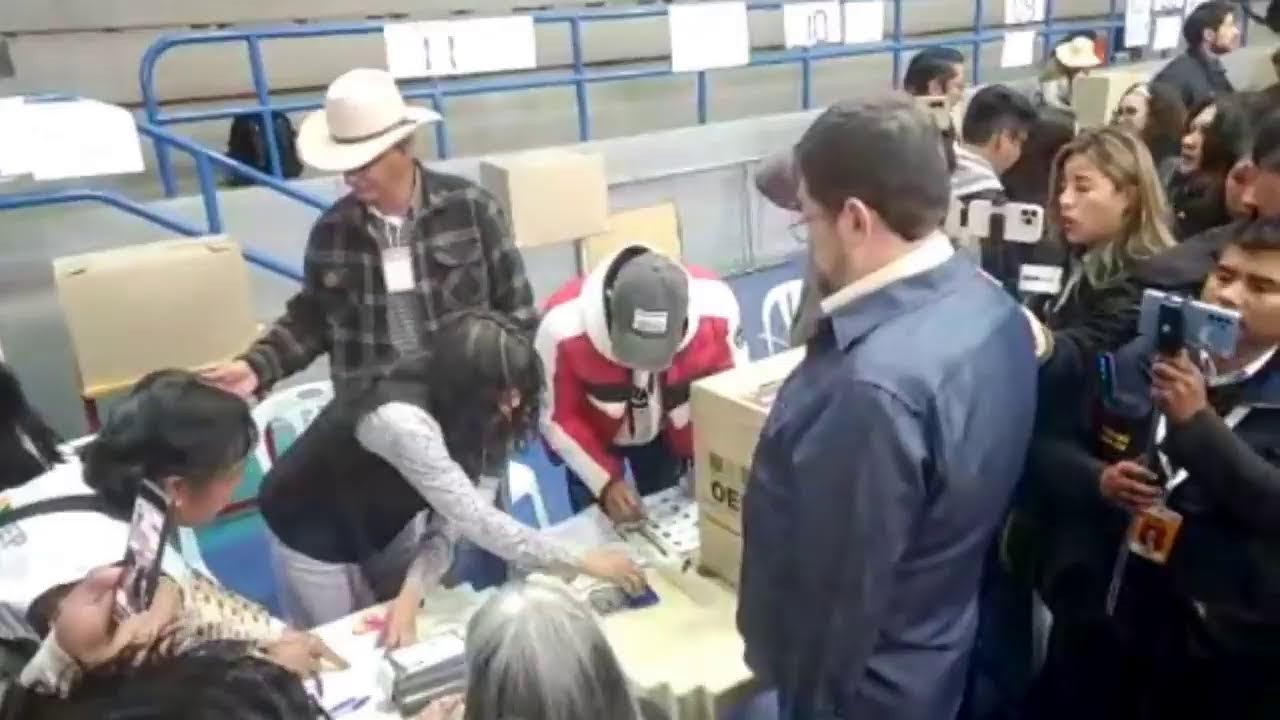 🗳️ Ejercemos nuestro derecho ciudadano, que cambiará el futuro de Bolivia ❤️💛💚.
