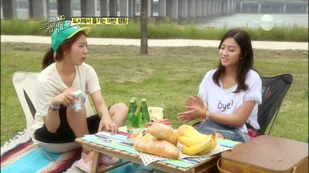 Park Shin Hye and Park Se Young at Photo Camping Log Ep01 ENG ARA Sub