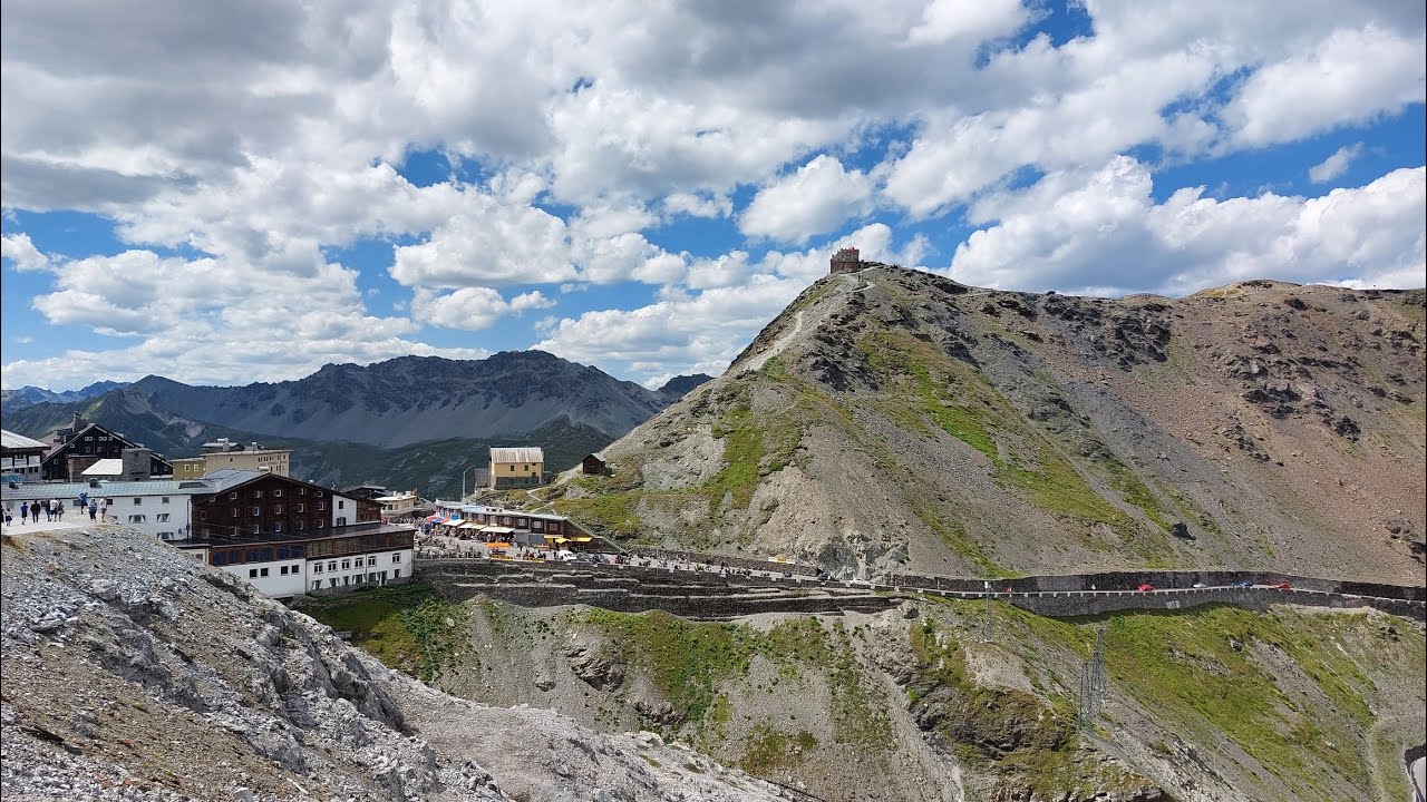 MRSAVARA #0054 - Motorvakantie 2022 Italie en Zwitserland Day 1&2 - part 2: Stelviopas