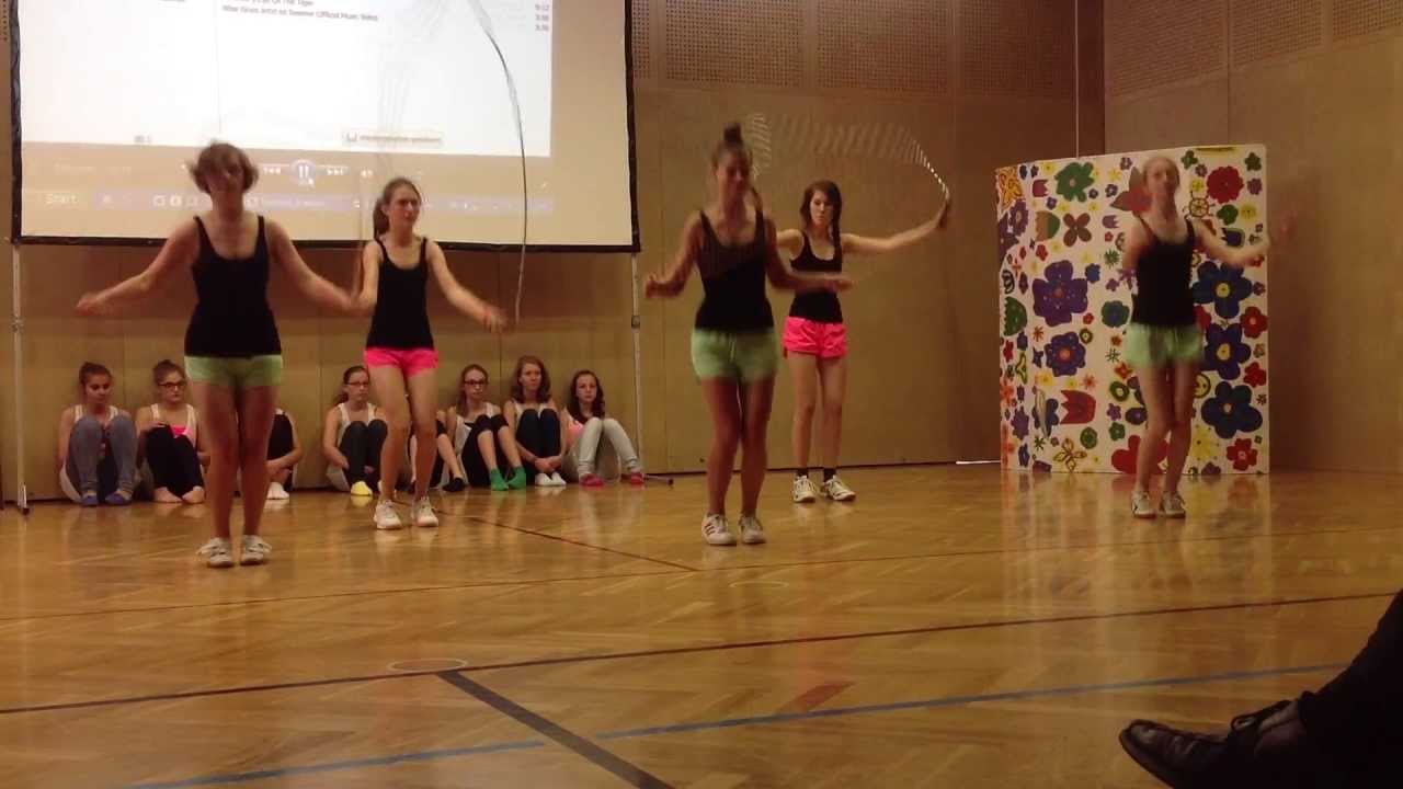 Vorführung - Rope Skipping & Tanz - 4. Klassen