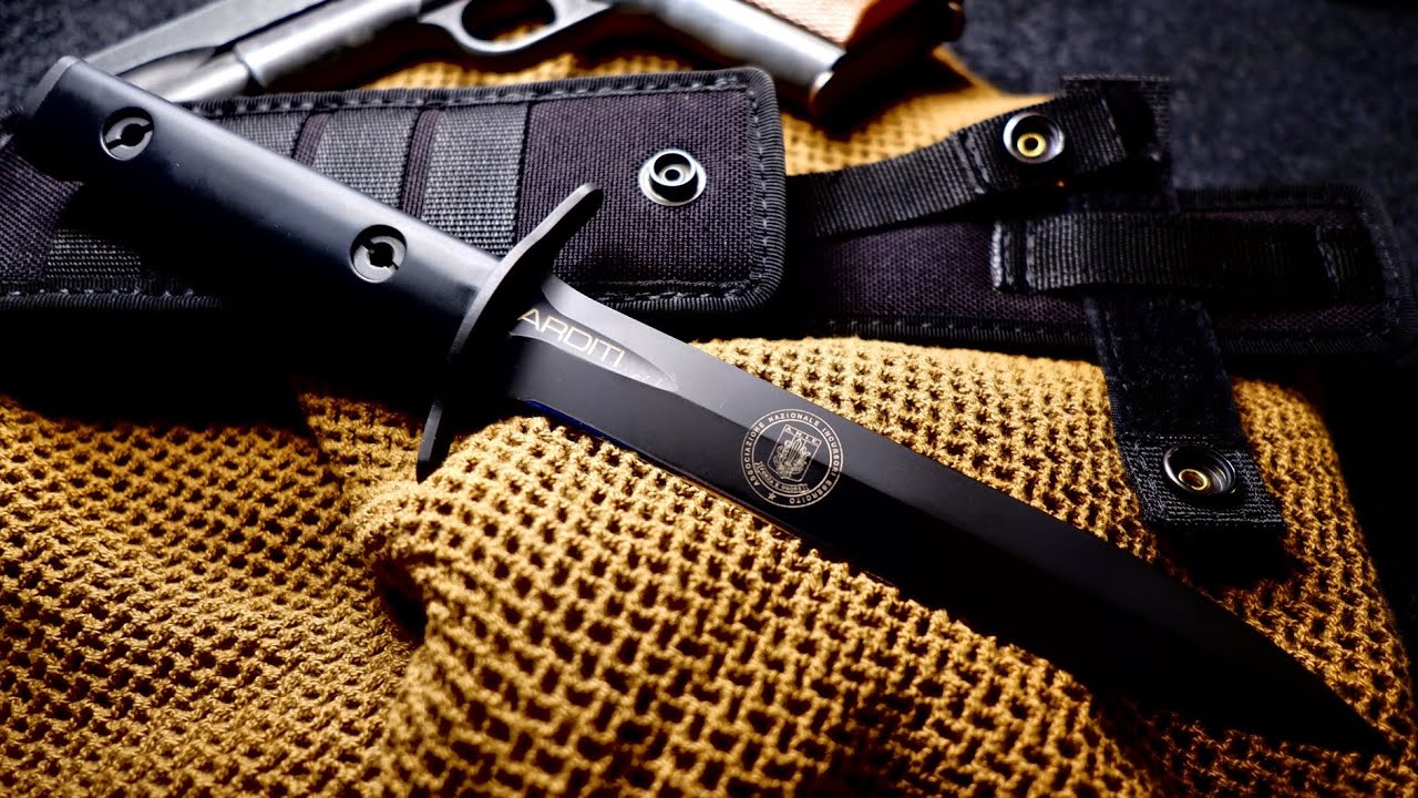 Extrema Ratio Arditi. A deadly gorgeous Italian from the Great War.