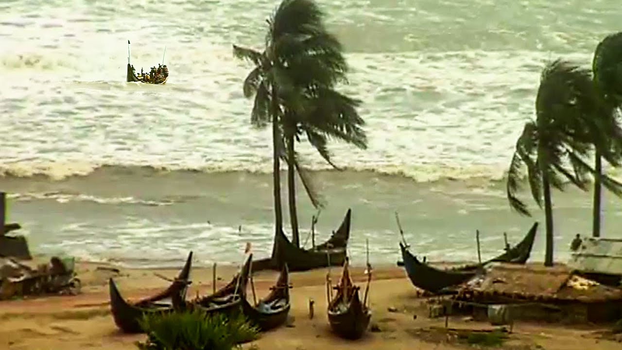 বর্ষায় উত্তাল কক্সবাজার || Panorama Documentary