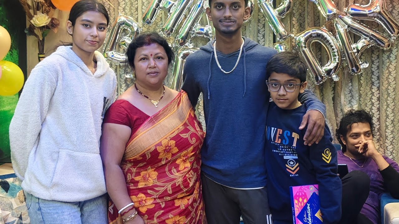 আজকে আমার সোনার জন্মদিন 