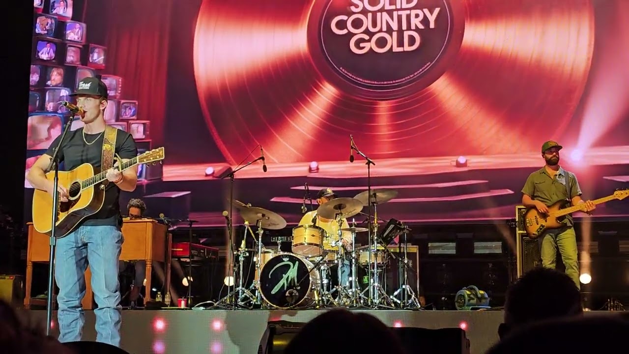 Parker McCollum-Solid Country Gold-Ironstone Amphitheatre-Murphys, CA-8/16/2025