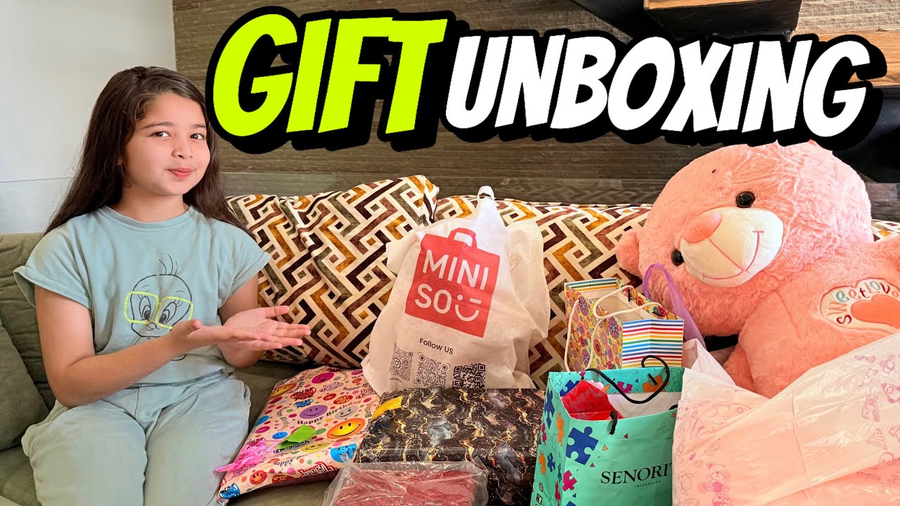 Aayat Arif II Gift Unboxing II vlog