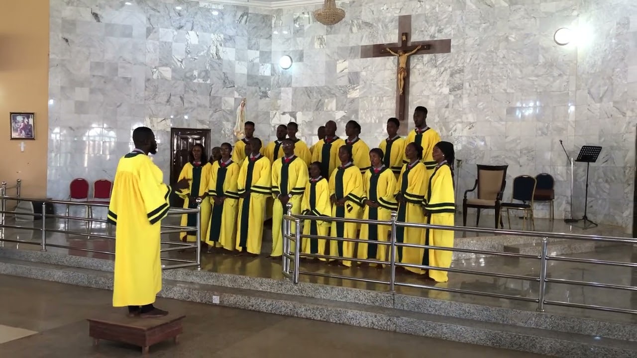Okhiale ( Sanctus in Esan ) - Irrua deanery Choir