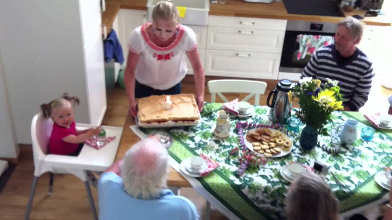 Ida fyller 1 år