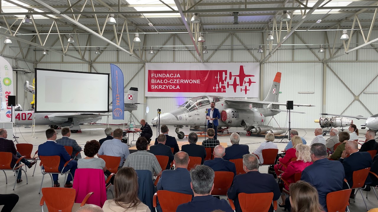 Fundacja - Biało Czerwone Skrzydła - PZL I-22 Iryda M-93M Prezentacja Mielec EPML 04.07.2021