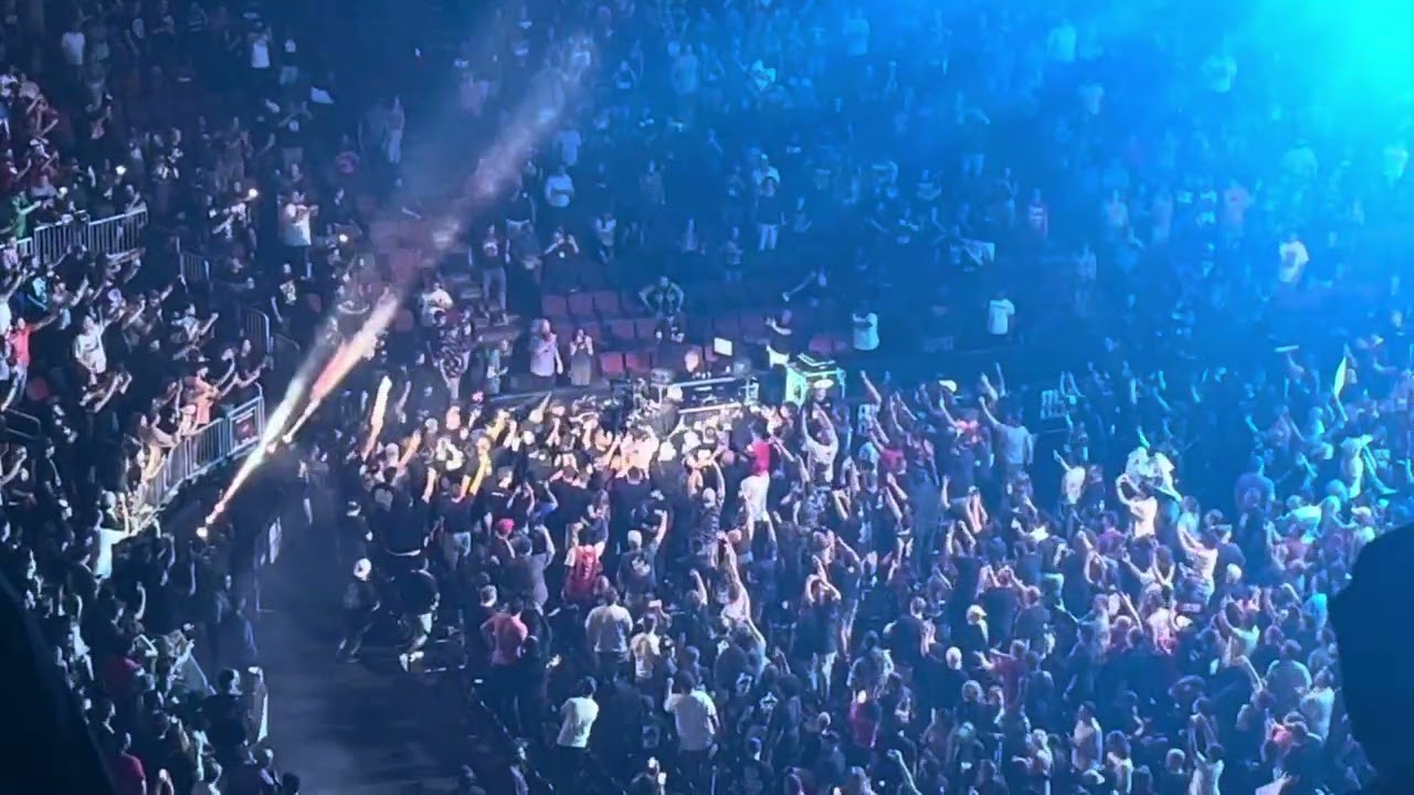 Jon Moxley Entrance LIVE @ AEW All Out 09/03/23
