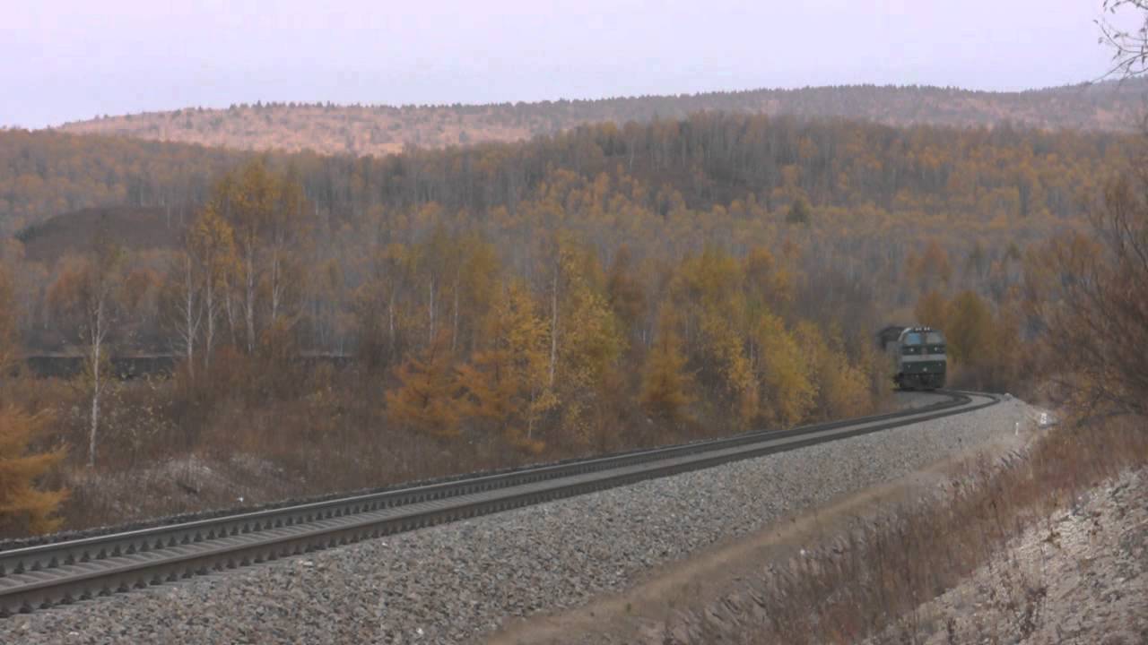 Unsilenced diesels in Inner Mongolia! (HD)