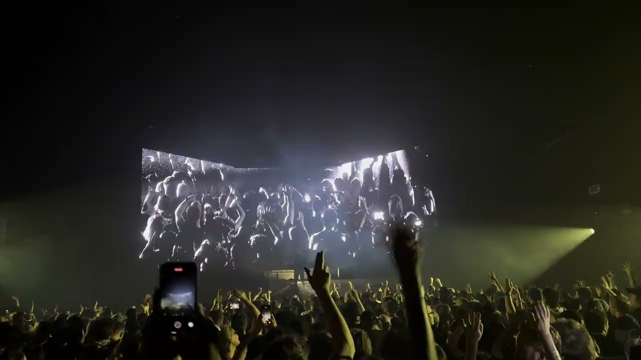 Jamie xx (Solomun Remix) - Waited All Night (NYC In Waves Tour) [4K, 60FPS]