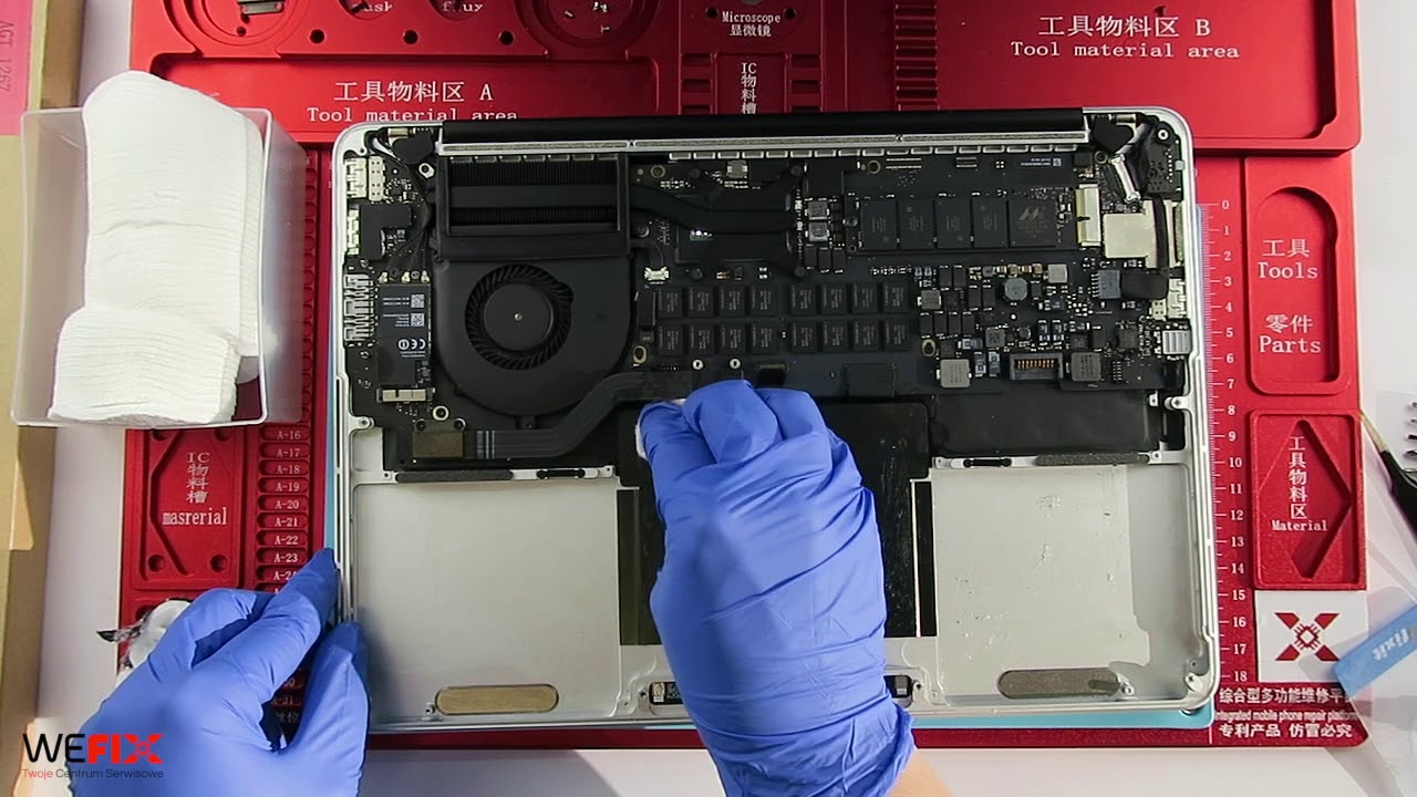 MacBook Pro 13 Retina A1502 wymiana baterii - Serwis Macbook Warszawa