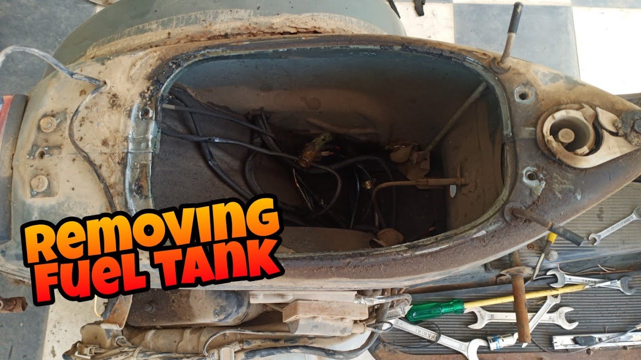 How to remove fuel tank on your vespa