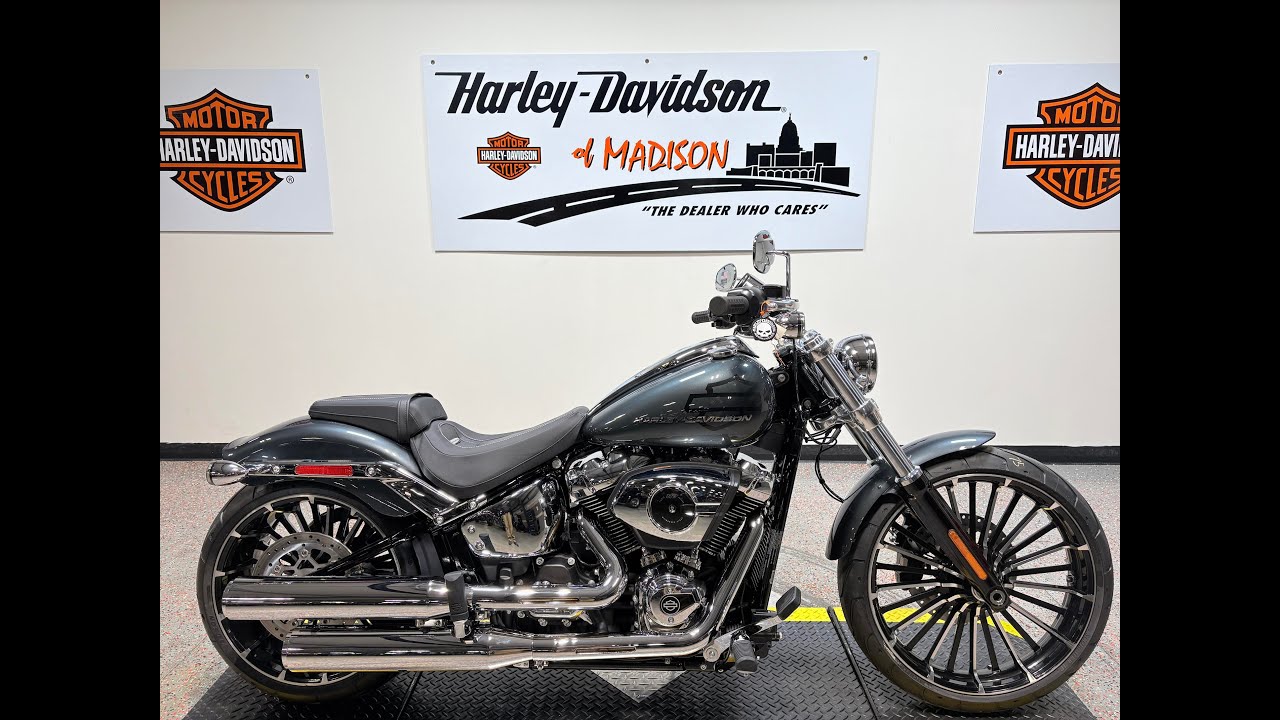 2026 FXBR Harley-Davidson&reg; Breakout&reg; Iron Horse Metallic Chrome Trim